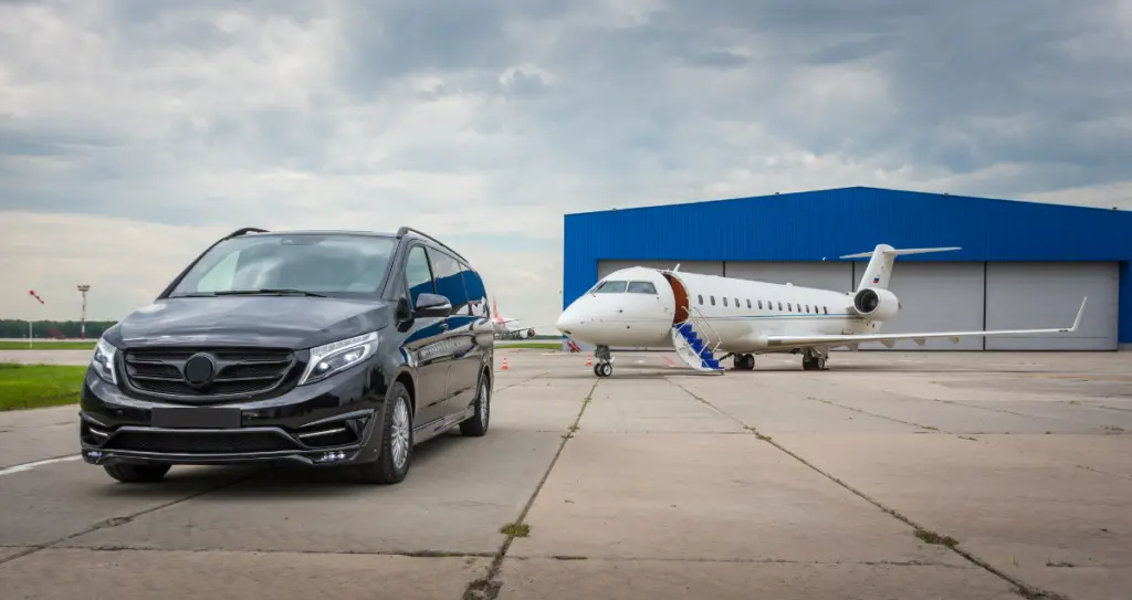 Private Driver Sorrento chauffeur service Mercedes vehicle