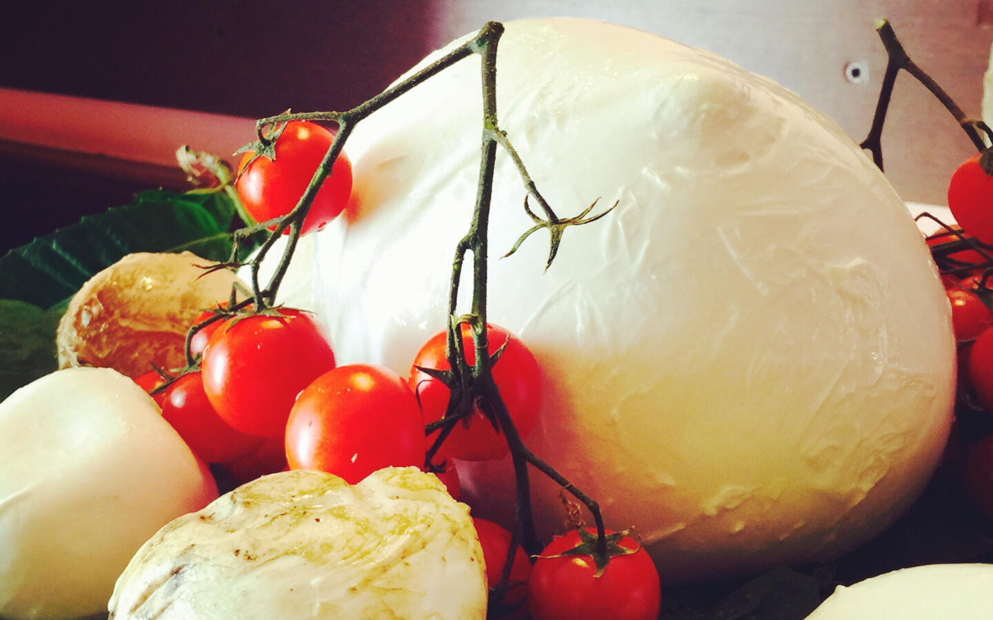 Private Tours in Southern Italy & Famous Cuisine